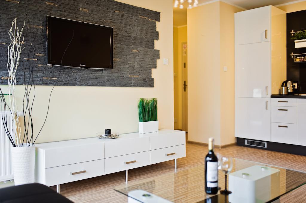 E Apartamenty Centrum Poznan Room photo